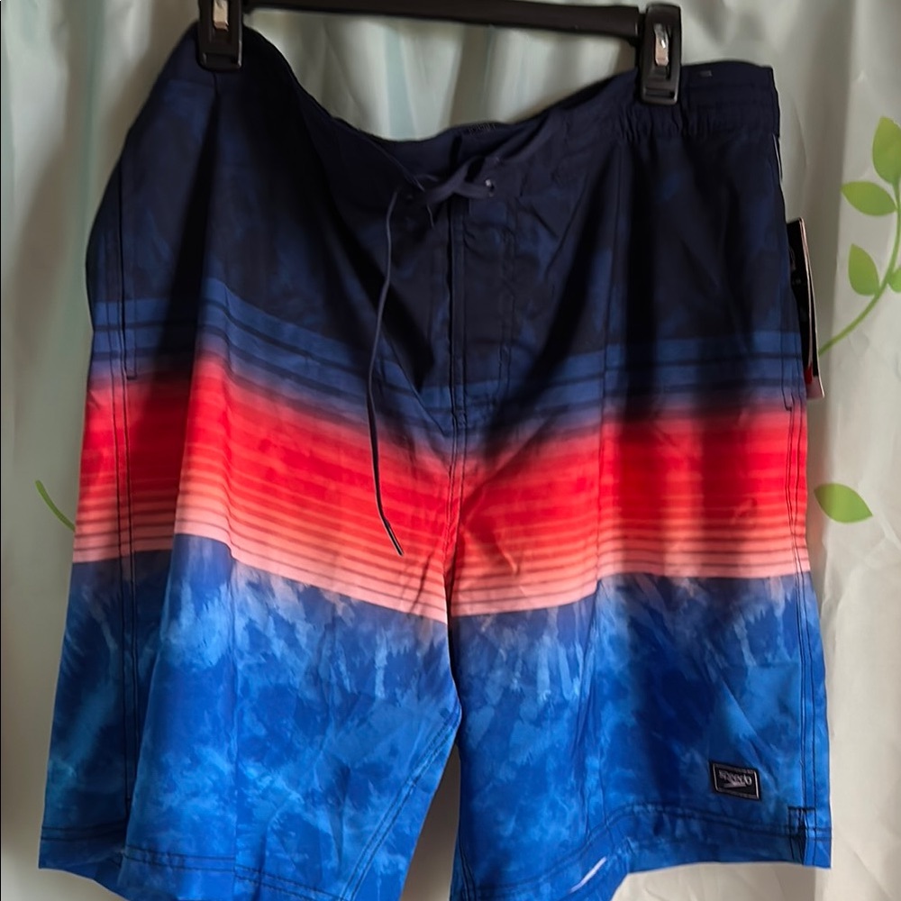 Speedo Men’s Hydro Square Leg Lined Swim Trunks